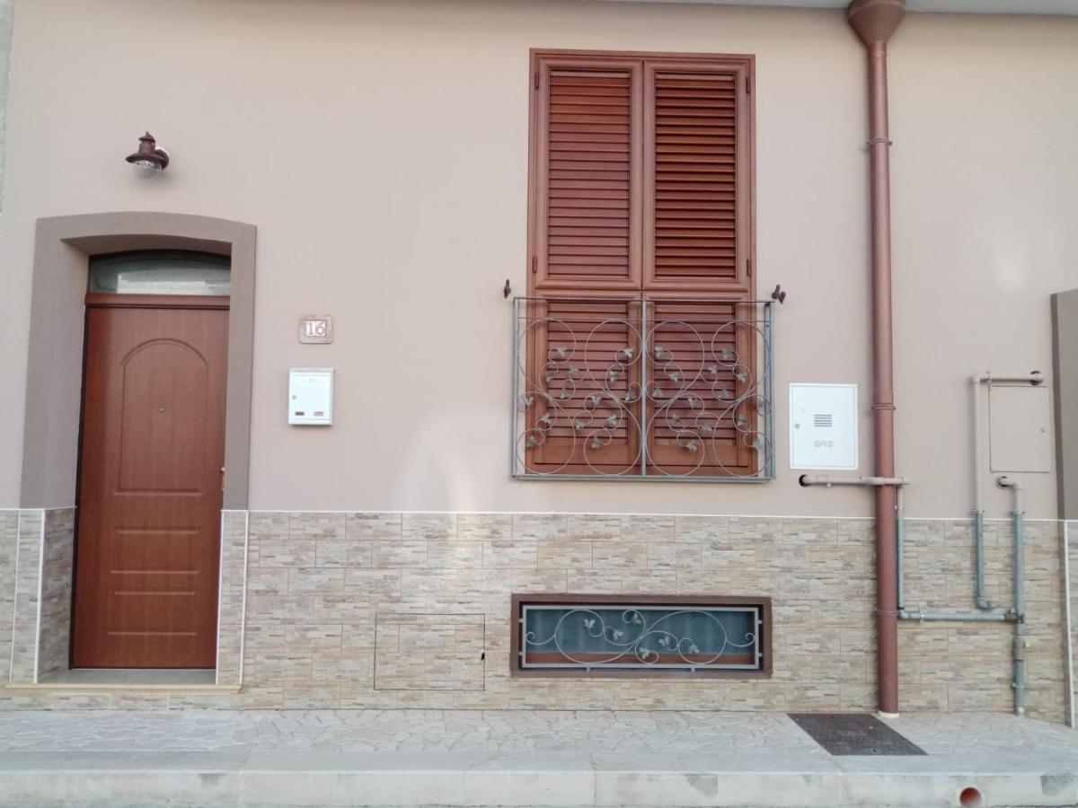Apartamento Casa Noga' Manduria Exterior foto